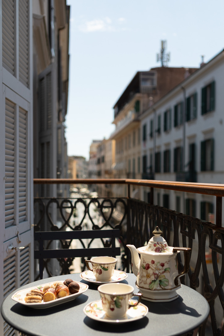 Twins Luxury 2 Bedroom Apartment - Immagine 18