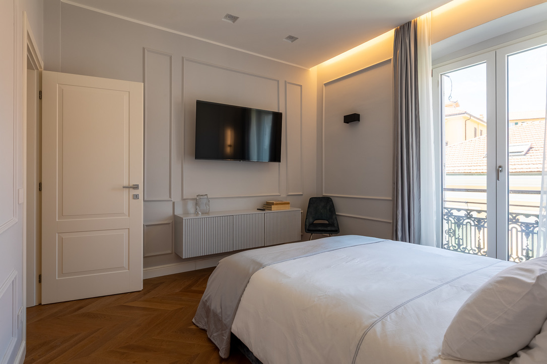 Twins Luxury 2 Bedroom Apartment - Immagine 12