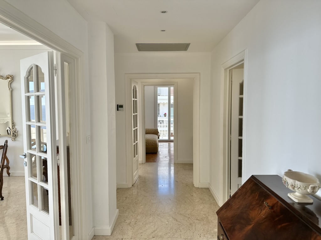 Twins Apartment Ospedaletti - Immagine 10