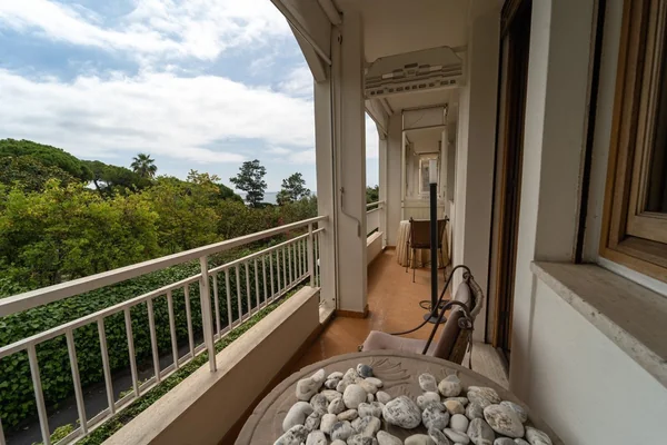 Twins Luxury Beach Apartment - Image 5
