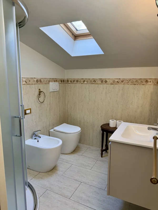 Mansarda — Junior Suite con balcone - Image 4